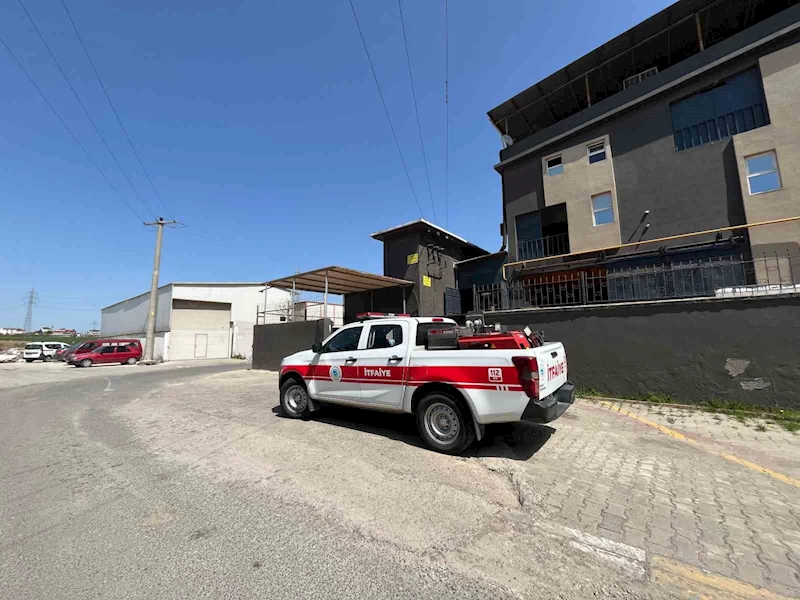 ELİNİ MAKİNEYE KAPTIRAN FABRİKA İŞÇİSİ KADIN YARALANDI