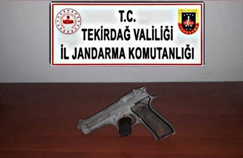 TEKİRDAĞ’DA JANDARMADAN RUHSATSIZ SİLAH OPERASYONLARI