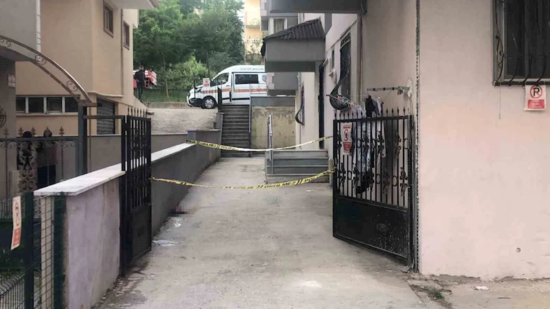 TEKİRDAĞ’DA 5. KATTAN DÜŞEN 2 YAŞINDAKİ BEBEK HAYATINI KAYBETTİ