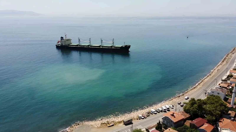 TEKİRDAĞ’DA KARAYA OTURAN YÜK GEMİSİ 4 GÜN SONRA KURTARILDI