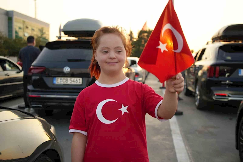 MEMLEKETTEN AYRILIK HÜZNÜ: GURBETÇİLER DÖNÜŞ YOLUNDA