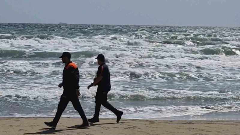 TEKİRDAĞ’DA DENİZDE KAYBOLAN GENCİ ARAMA ÇALIŞMALARI SÜRÜYOR