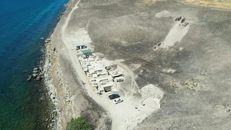 TRAKYA’NIN EN BÜYÜK ANTİK TİYATROSUNDA KAZILAR SÜRÜYOR