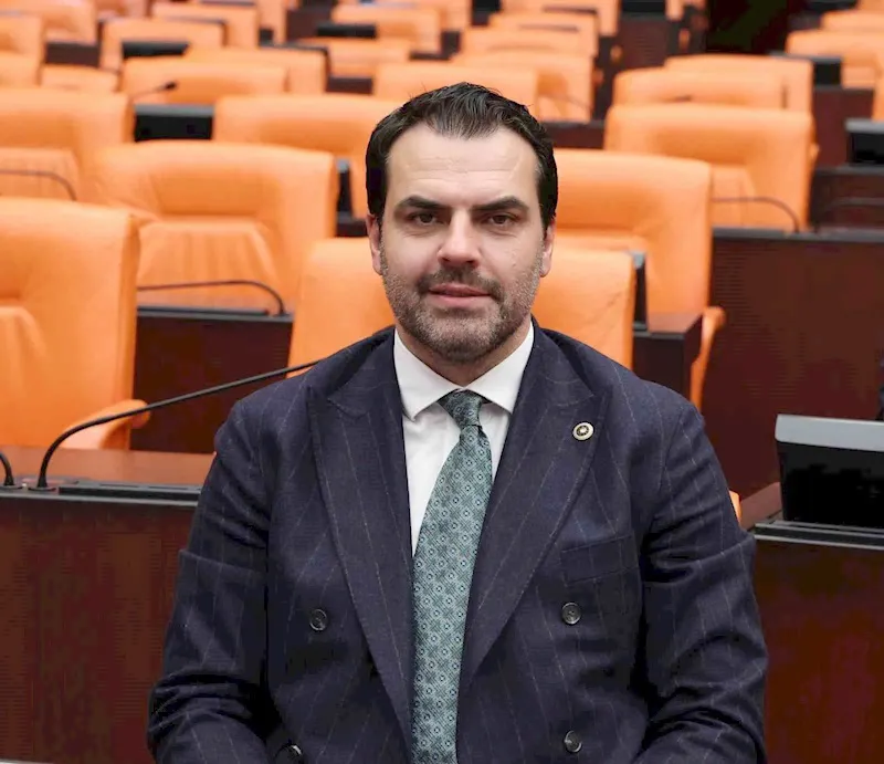 MİLLETVEKİLİ GÖKHAN DİKTAŞ ZAFER BAYRAMI’NI KUTLADI