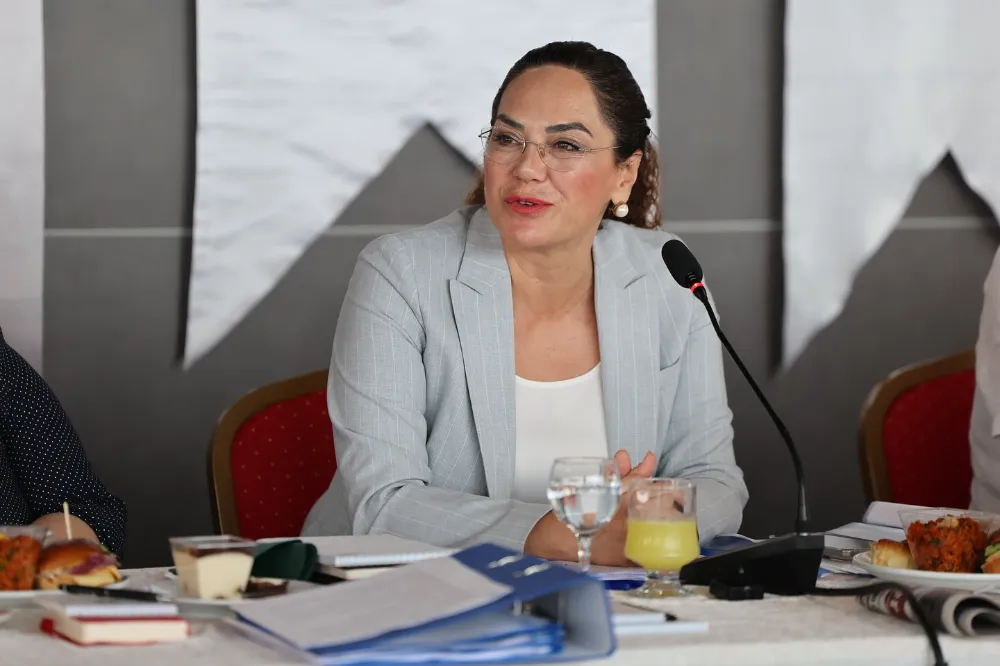 CANDAN BAŞKAN BASIN MENSUPLARIYLA BİR ARAYA GELDİ