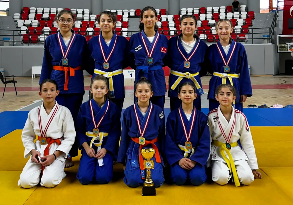 JUDOCULAR 30 AĞUSTOS ZAFER KUPASI’NA DAMGA VURDU