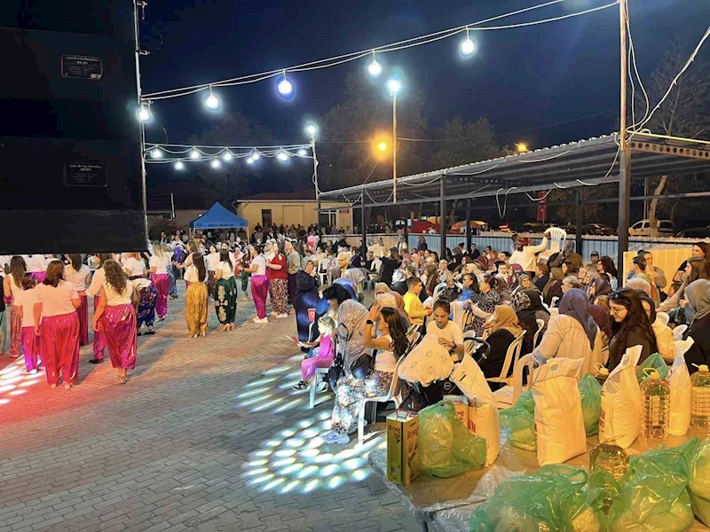 KIRKKEPENEKLİ’DE RENKLİ ‘ŞALVAR GECESİ’ COŞKUSU