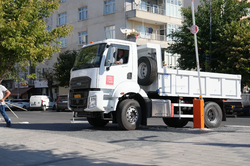 SARAY BELEDİYESİ’NE TBB’DEN HİBE KAMYON