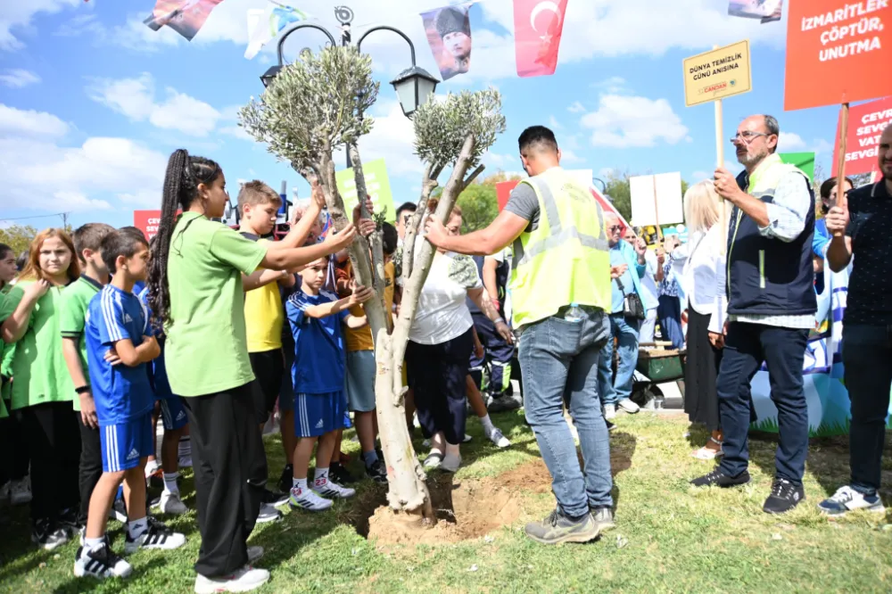 DÜNYA TEMİZLİK GÜNÜ TEKİRDAĞ’DA RENKLİ ETKİNLİKLERLE KUTLANDI