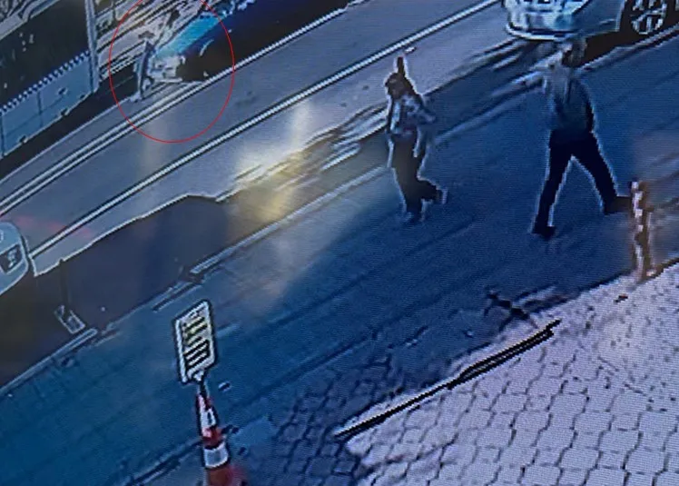 ÇORLU’DA OTOMOBİL YAYAYA ÇARPTI