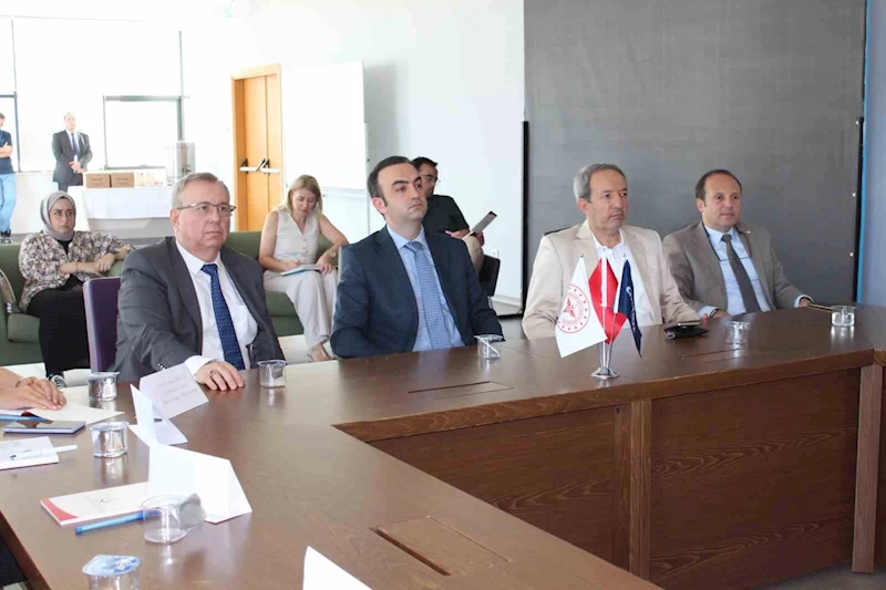 TEKİRDAĞ’DA TÜTÜN BAĞIMLILIĞI TEDAVİSİ EĞİTİMİ DÜZENLENDİ