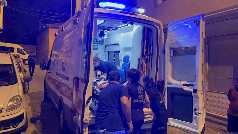 ÇORLU’DA GECE YARISI POMPALI DEHŞET: KANLAR İÇİNDE HASTANEYE KALDIRILDI