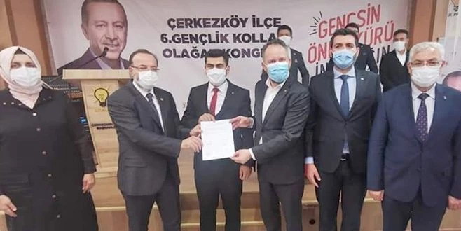 AK PARTİ ÇERKEZKÖY`DE GENÇLİK KOLLARI KONGRESİNİ YAPTI