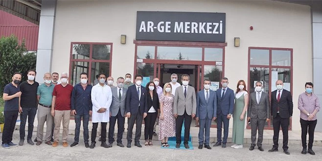 MESLEKİ EĞİTİMDEKİ 42 AR-MERKEZİNE 23 MİLYON LİRALIK DESTEK