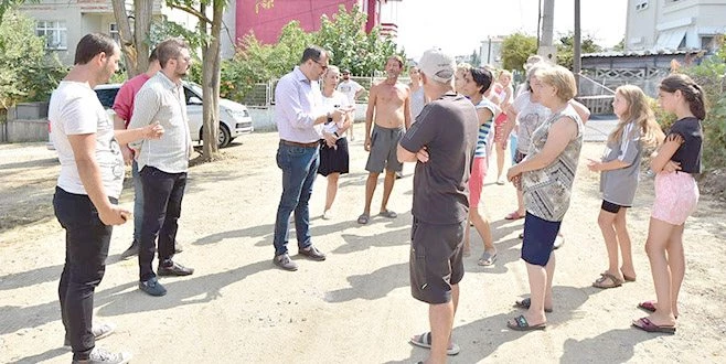 BAŞKAN YÜKSEL TOPAĞAÇ MAHALLESİ?NDE VATANDAŞLA BULUŞTU