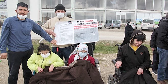 EV ALMAK İSTEYEN ONLARCA KİŞİ DOLANDIRILDI