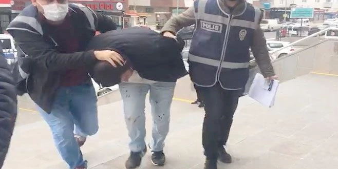 İNDİRİM ALAMAYINCA DÖNERCİ KADINI ÖLDÜREN ZANLI ADLİYEDE