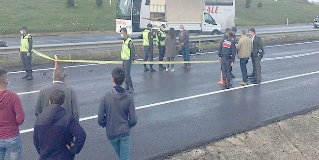 İŞE GİDEN MOTOSİKLETLİ KAZADA HAYATINI KAYBETTİ