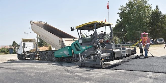 MALKARA İLÇESİNDE YOL YAPIM VE ONARIM ÇALIŞMALARI DEVAM EDİYOR