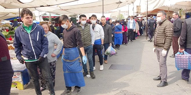 BU DA MASKE KUYRUĞU