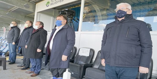 ERGENE VELİMEŞESPOR EVİNDE BİR PUANA RAZI OLDU