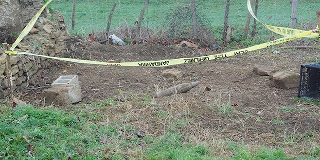 BAĞ EVİ BAHÇESİNDE TANK TOPU MÜHİMMATI BULUNDU