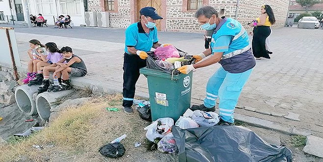 DEZENFEKSİYON VE TEMİZLİK ÇALIŞMALARI HIZ KESMİYOR