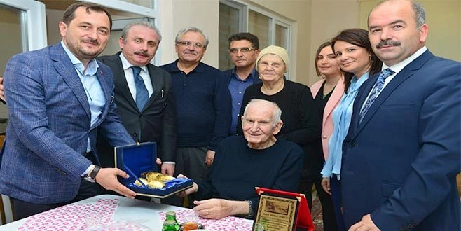 MEHMET SEREZİN ADI İSKELE CADDESİNDE YAŞAYACAK