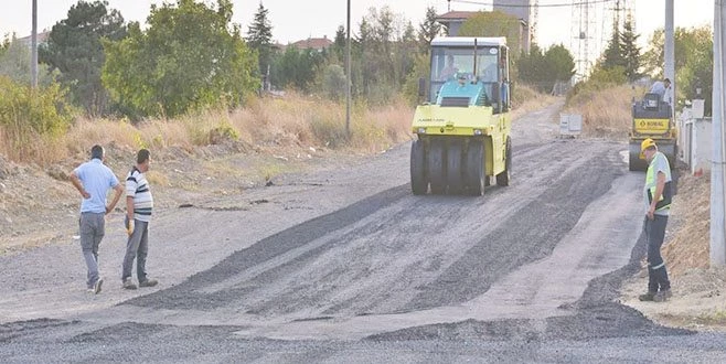 SÜLEYMANPAŞA BELEDİYESİ CADDE VE SOKAKLARI YENİLİYOR