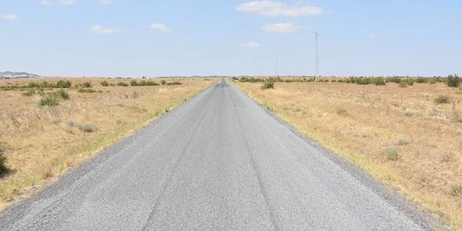 BÜYÜKŞEHİR BELEDİYESİ YOL YAPIM ÇALIŞMALARINA DEVAM EDİYOR