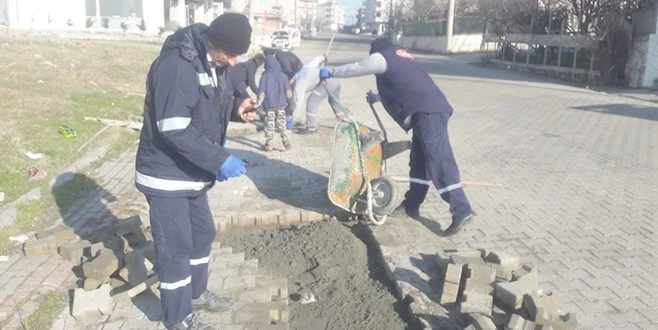 ERGENE?DE YOL VE KALDIRIM ÇALIŞMALARI DEVAM EDİYOR