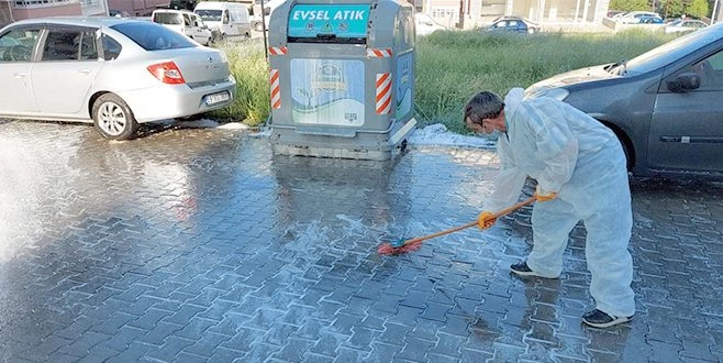 DEZENFEKSİYON ÇALIŞMALARI ARA VERMEDEN DEVAM EDİYOR