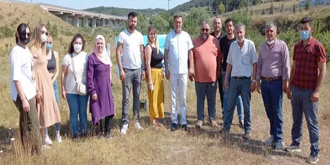 ALPERENLER 300 FİDAN`I TOPRAKLA BULUŞTURDU