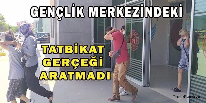 GENÇLİK MERKEZİNDE GERÇEĞİ ARATMAYAN DEPREM TATBİKATI