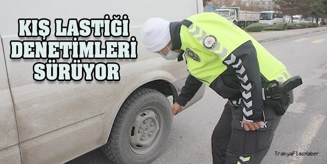 TRAFİK POLİSLERİ ARAÇLARI TEK TEK KONTROL EDİYOR