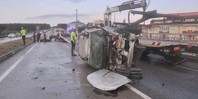 TEKİRDAĞ?DA ŞİDDETLİ YAĞIŞ KAZA GETİRDİ: 6 YARALI